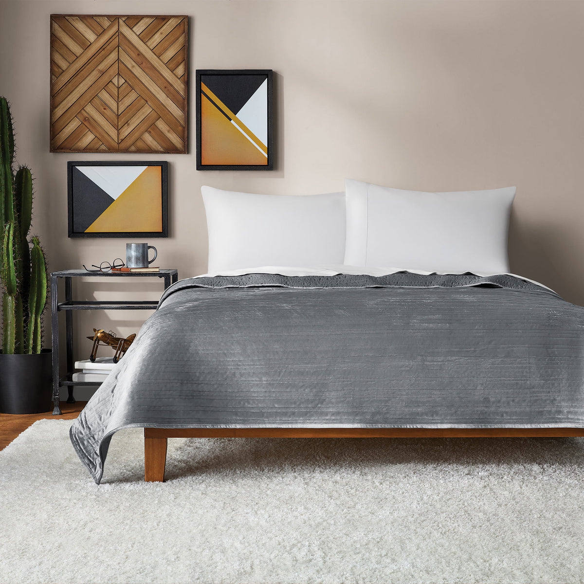 Soft Velvet Quilt, Full/Queen, Rich Black, Soft & Cozy Bedding