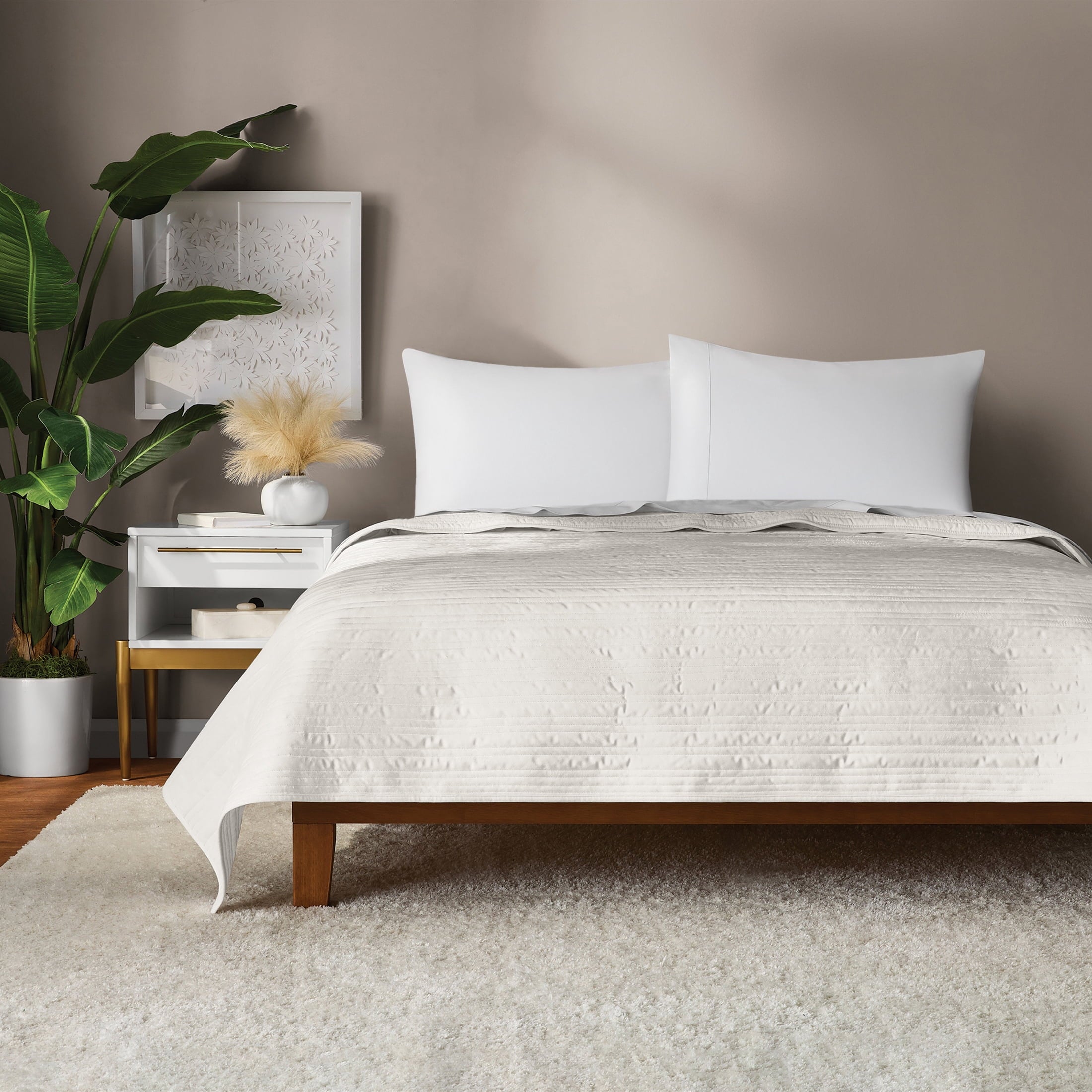 Soft Velvet Quilt, Full/Queen, Rich Black, Soft & Cozy Bedding