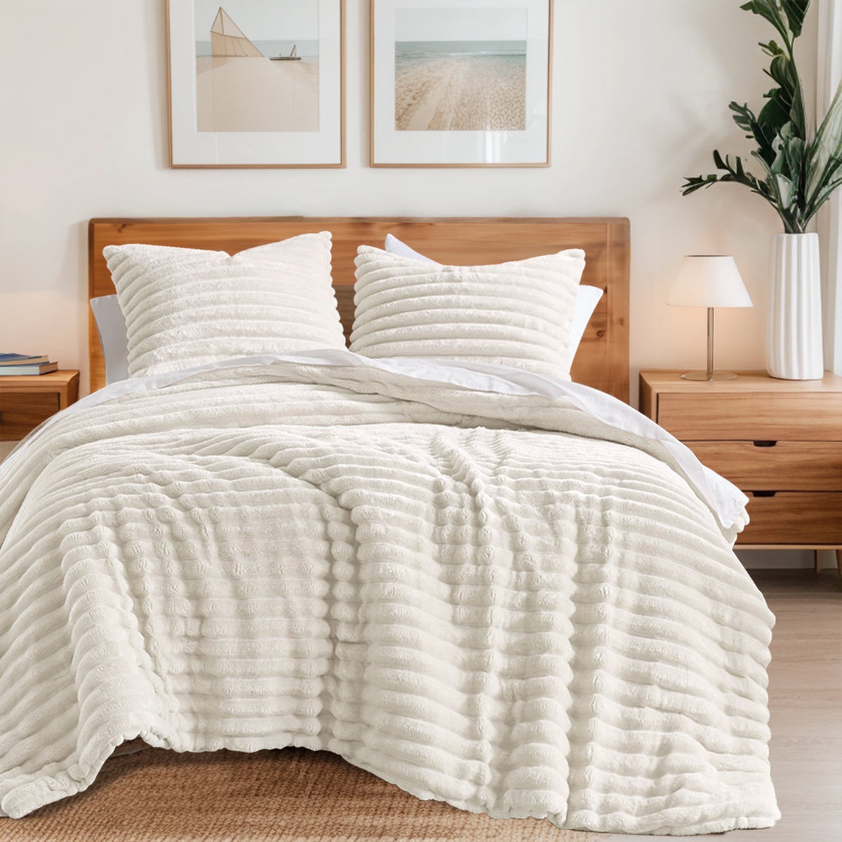 King/Cal King Fluffy Ribbed Plush Comforter Set 3-Piece Bedding Set Grey Ombre